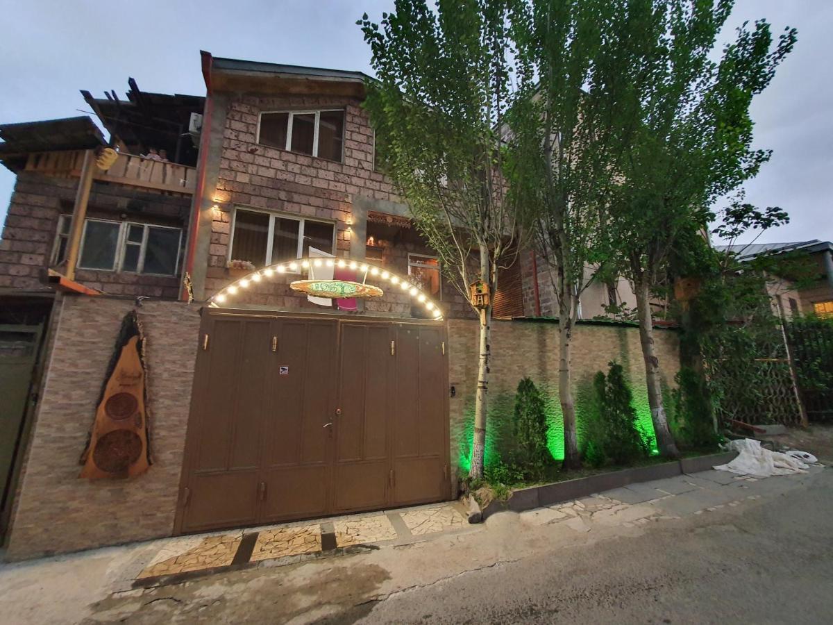 Capsule Hostel In The Old City Of Yerevan Exterior photo